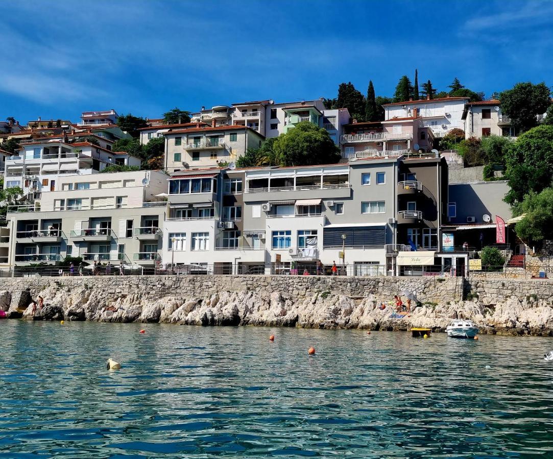 Ferienwohnung Apartman Lungo Mare Rabac Exterior foto